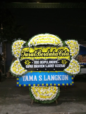 Papan Bunga Duka di Pauh